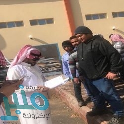 مدير تعليم شرق الرياض يدشن برنامج التوحد في ابتدائية خيبر