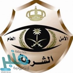 قوات الأمن البيئي تضبط مخالفين لنظام البيئة بحوزتهم حطب محلي في الرياض