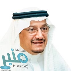 أمير عسير يتفقد إسكانًا نموذجيًا للعمالة في أبها