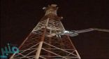 بإرتفاع 16 متر .. مدني الرس: انقاذ شاب تسلق برج اتصالات وكان في حالة اغماء