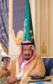 بالصور: الملك سلمان يستقبل الأمراء والعلماء والوزراء وقادة القطاعات العسكرية وجمعًا من الأهالي