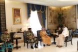 الأمير خالد الفيصل يلتقي مساعد وزير الداخلية لشؤون العمليات