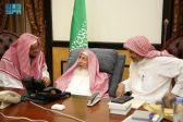 مفتي عام المملكة يستقبل مفوض الإفتاء ومدير فرع الرئاسة بمكة المكرمة