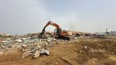 “أمانة جازان” ترفع 2900 م3 من مخلّفات البناء بـ”أبو عريش”